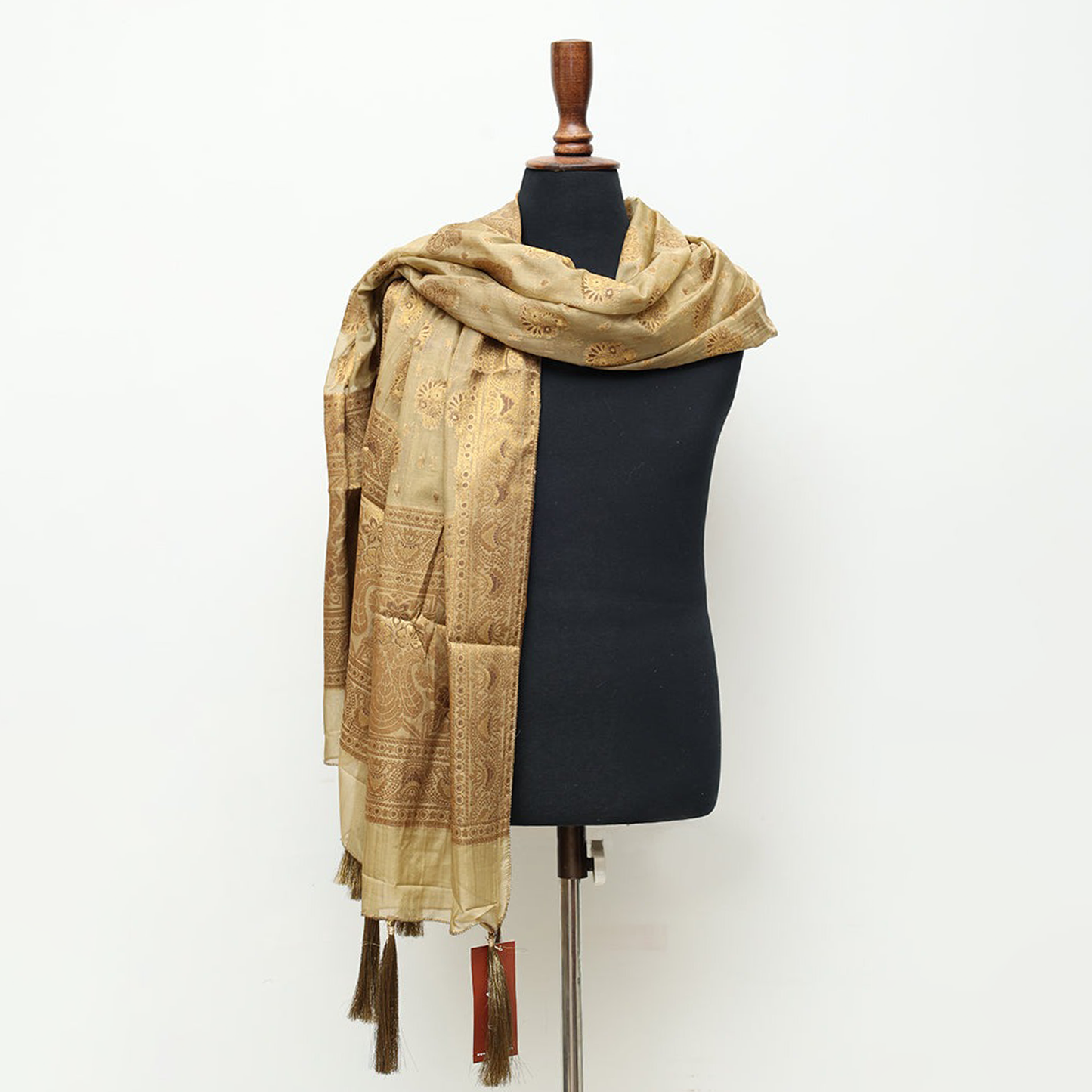 Masoori Tannin Stole