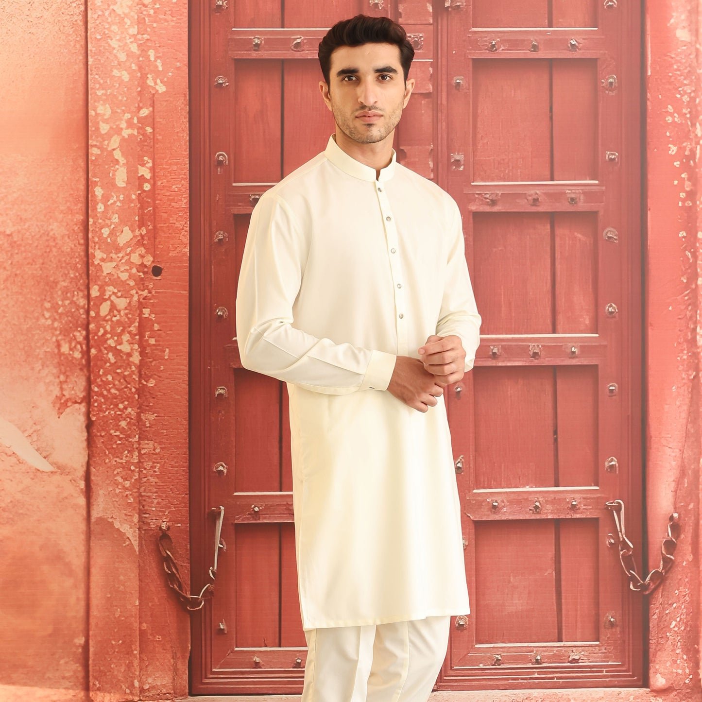 Poly Viscose Vanilla Ice Slim Fit Plain Suit