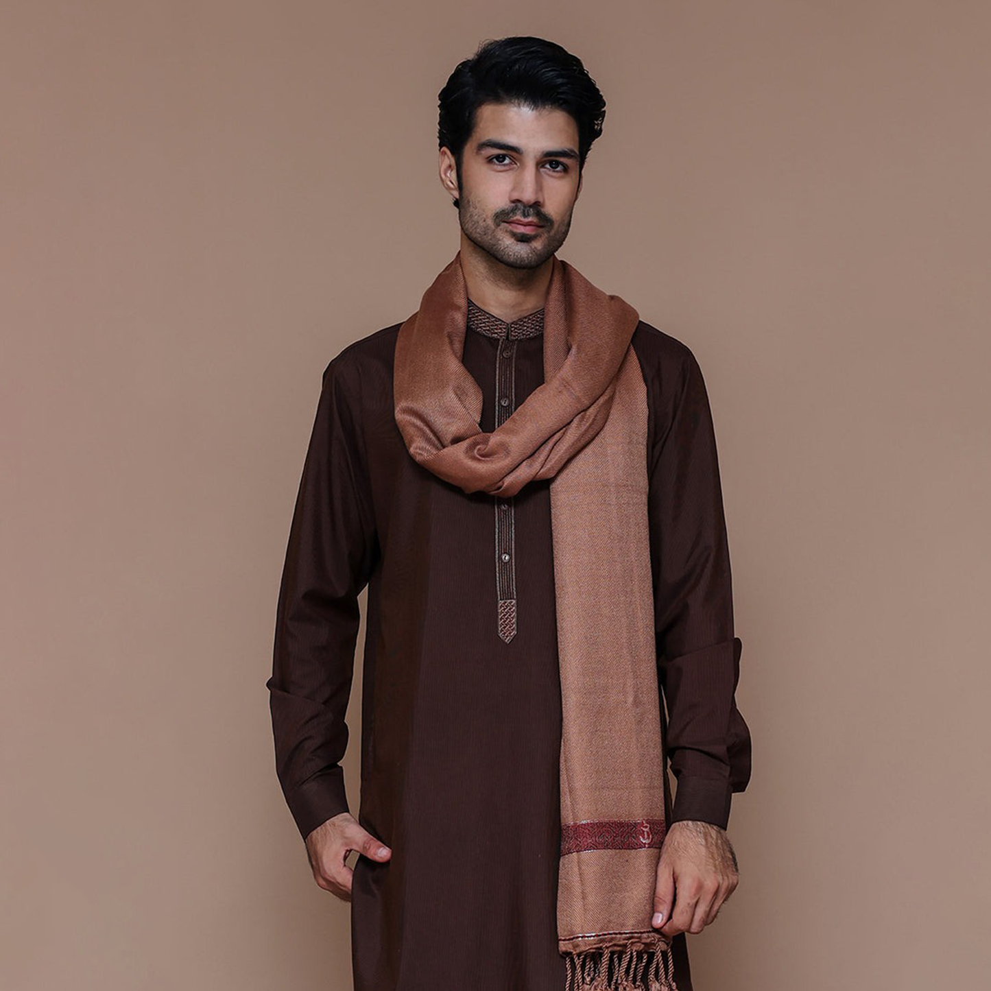 Woolen Lion Signature Winter Shawl