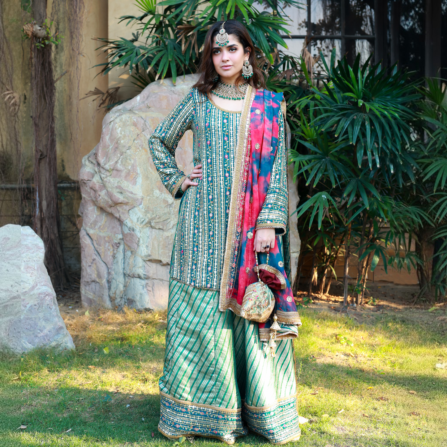 CHIKANKARI TURQUOISE CHIFFON 3 PC SUIT