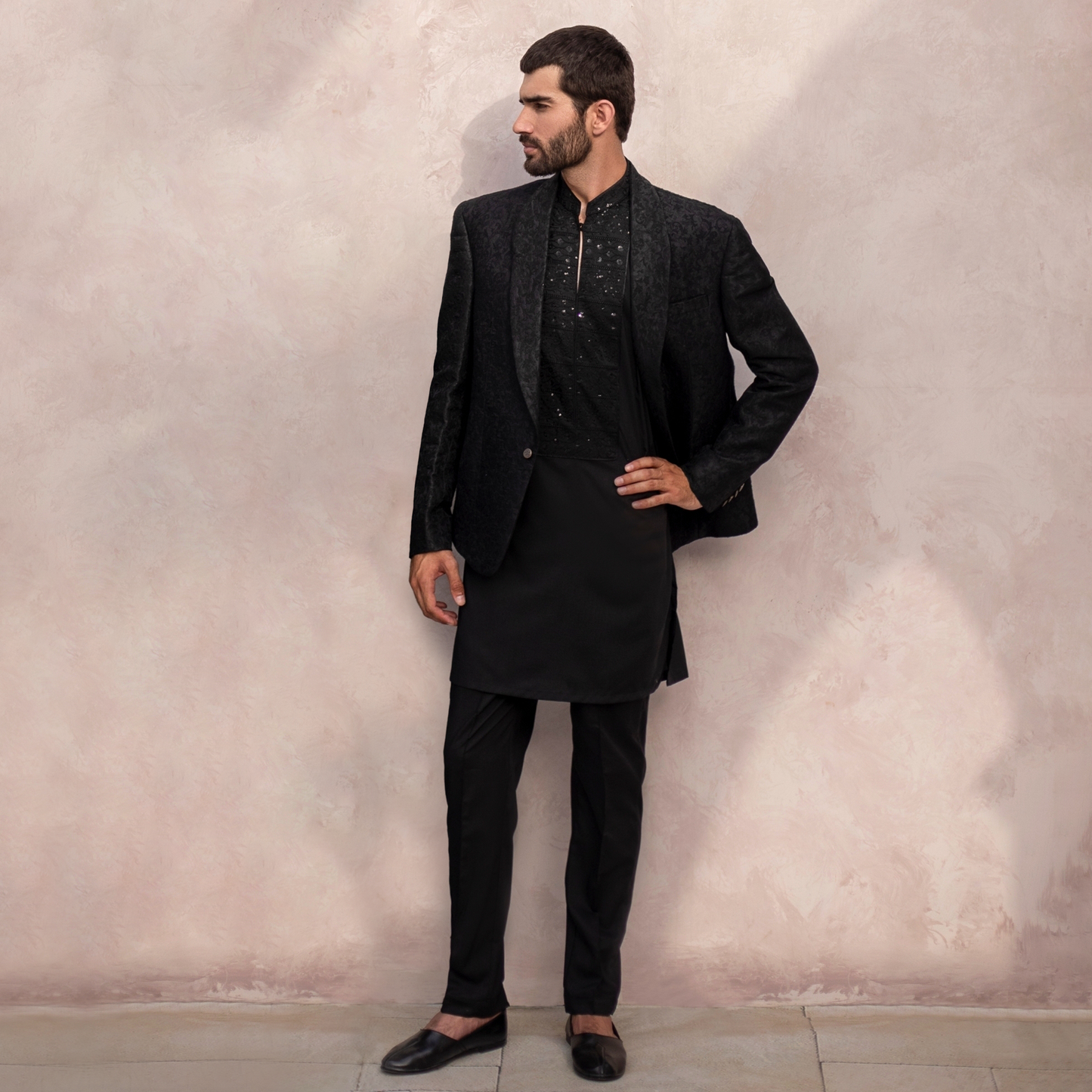 JAMAWAR BLACK MODERN JACKET