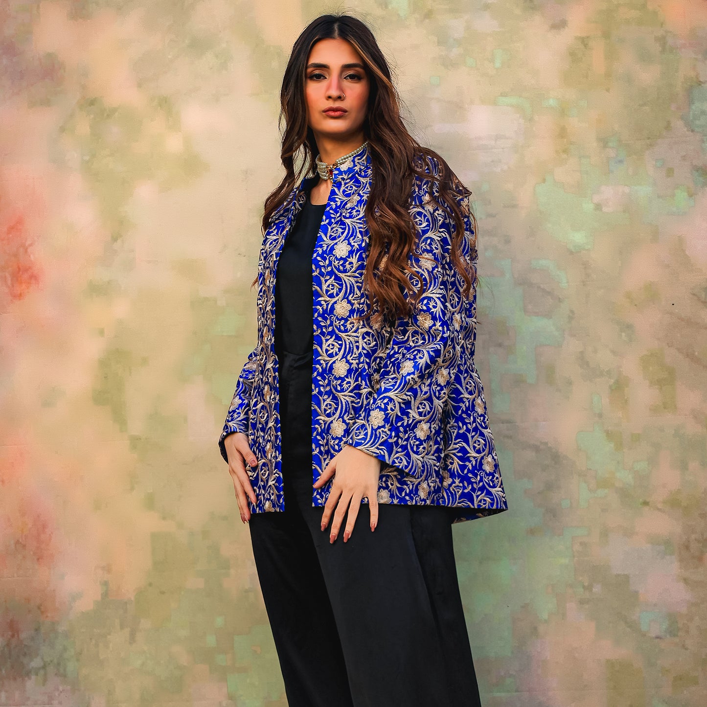 EMBROIDERED BLUE JACKET