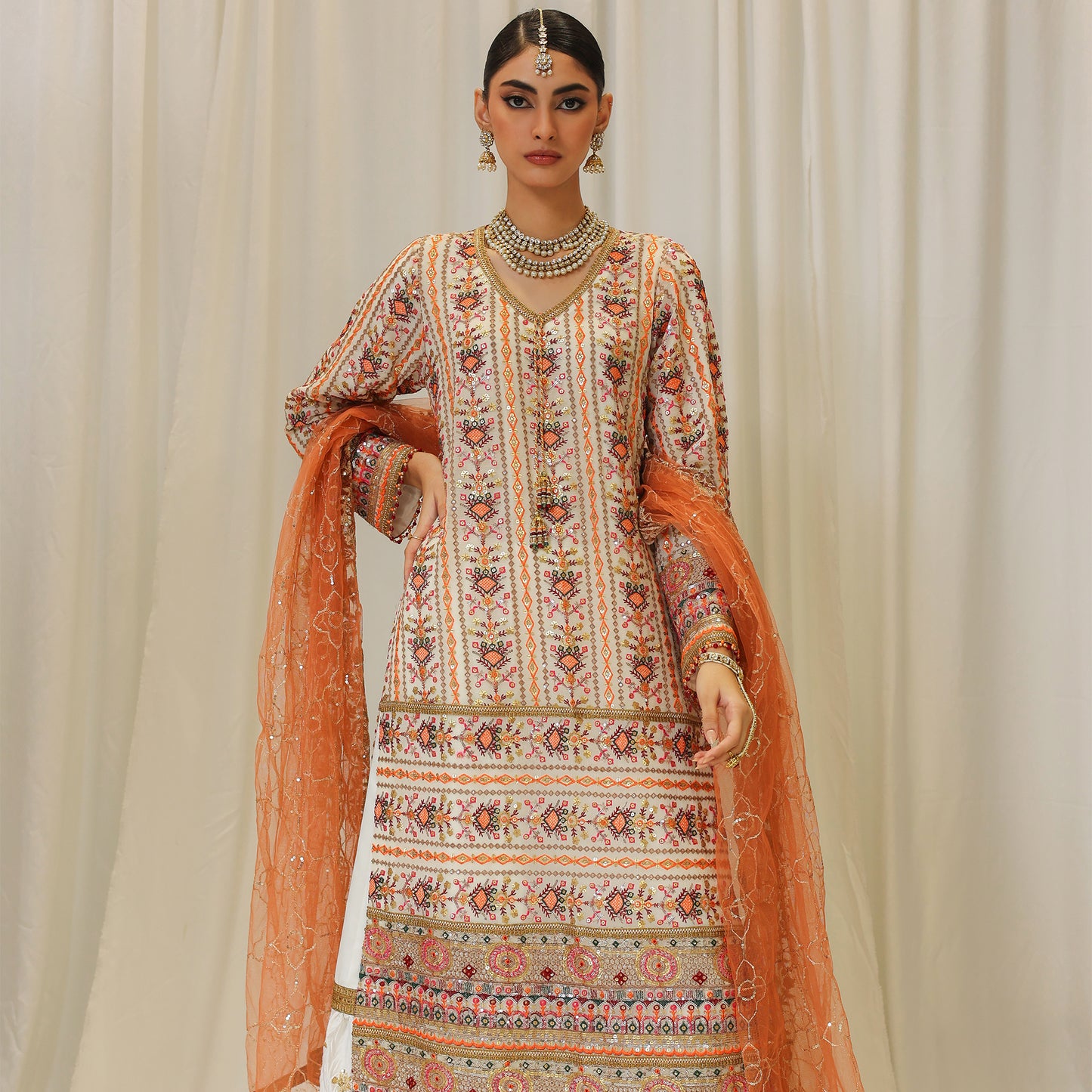 CHIKANKARI BEIGE CHIFFON 3 PC SUIT
