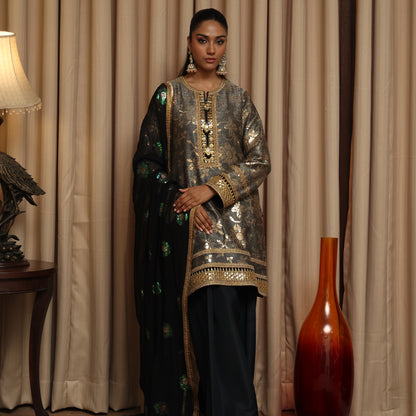 EMBROIDERED FARSHI BLACK/GOLD 3PC SUIT