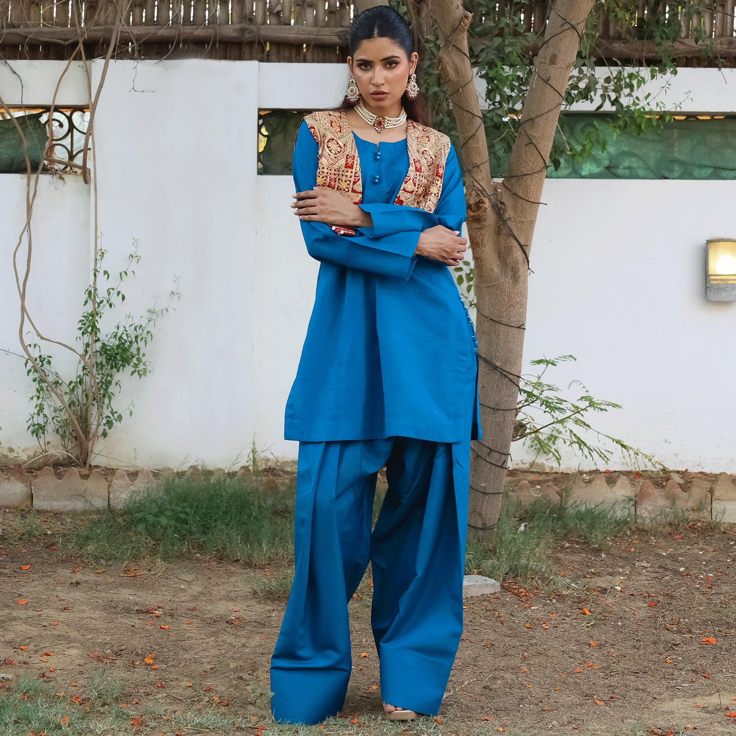 NAKHLISTAN TURQUOISE JUMPSUIT WITH VEST