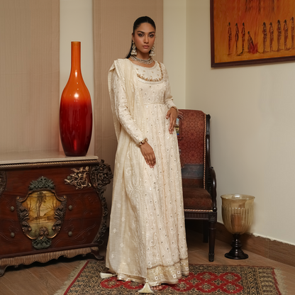 NIKAH VORY SILK GOWN 2 PC