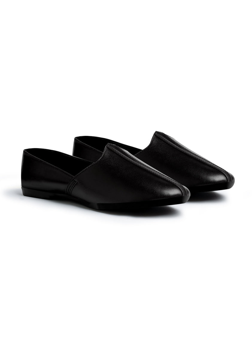 Basic Leather Pirate Black Cut Shoes