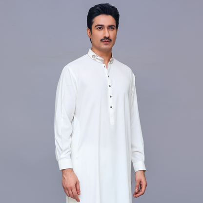 Classic Ayuthia Cloud Dancer Classic Fit Embroidered Suit