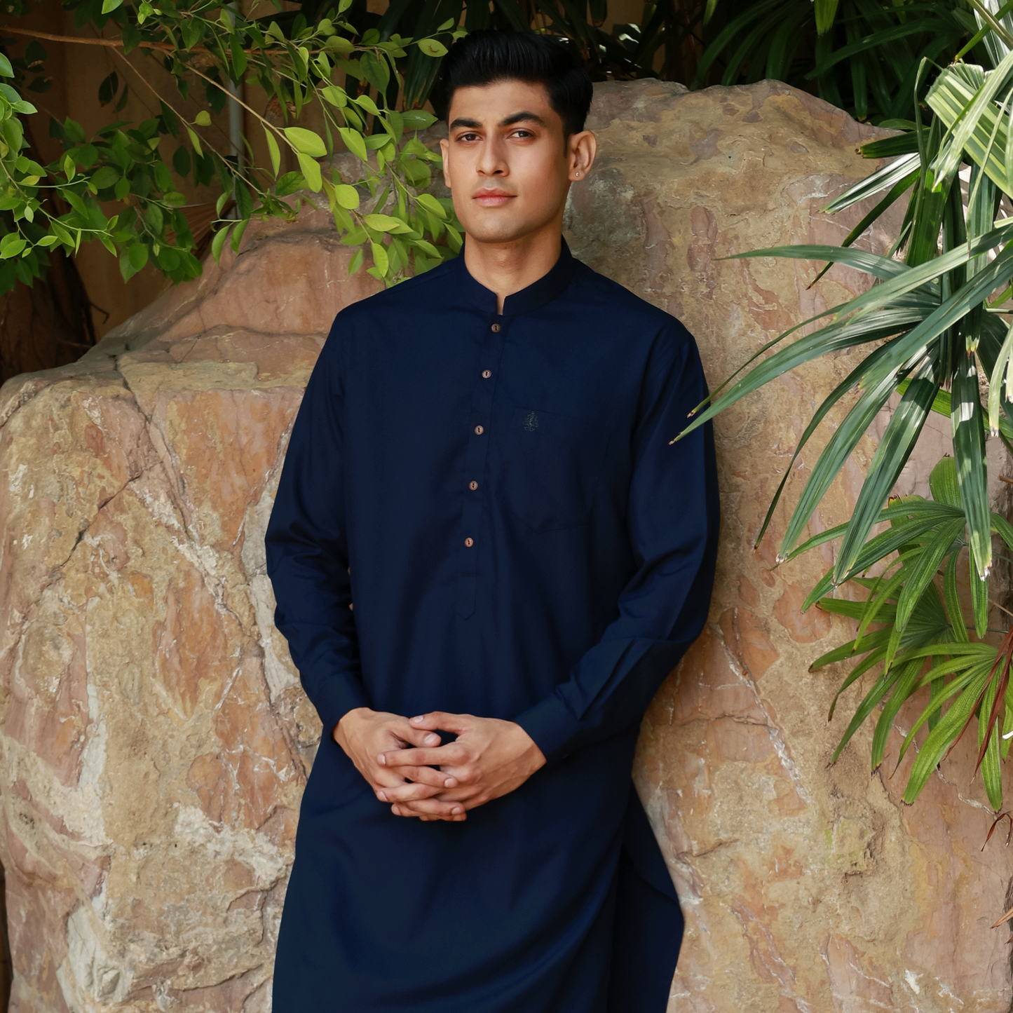 Classic Fit Blue Band Collar Pocket Emb Suit