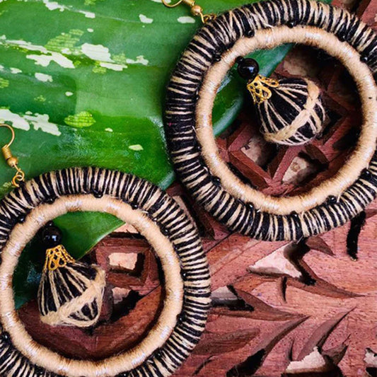 Daira Thread Earring