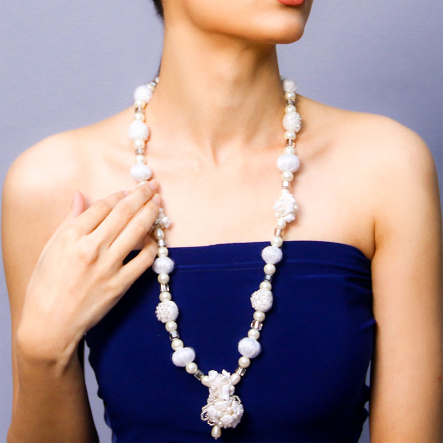 Damsa Necklace