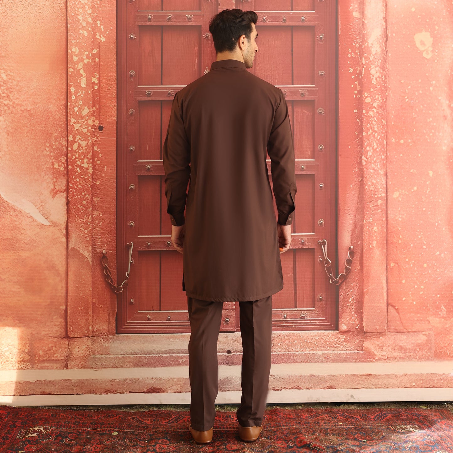 Poly Viscose Dark  Brown Slim Fit Plain Suit