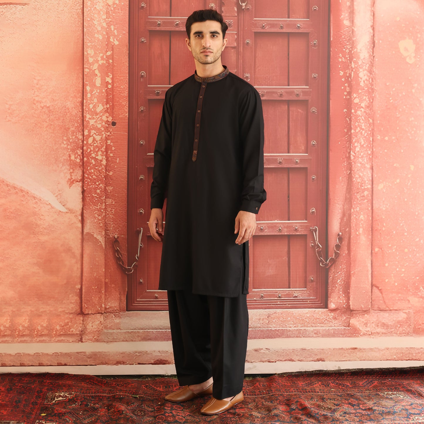 Poly Viscose Tap Shoe Classic Fit Embroidered Suit