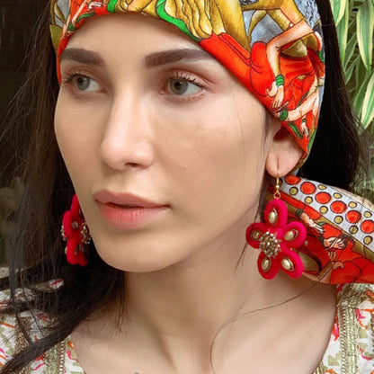 Lilly Thread Earring