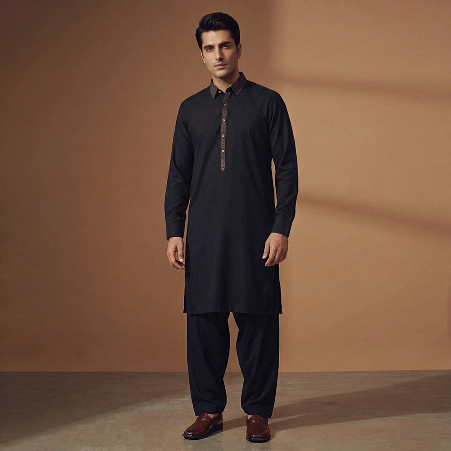 PV Tap Shoe Classic Fit EMB Suit