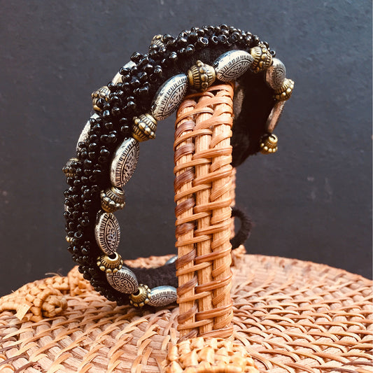 Qandhara Thread Bracelet