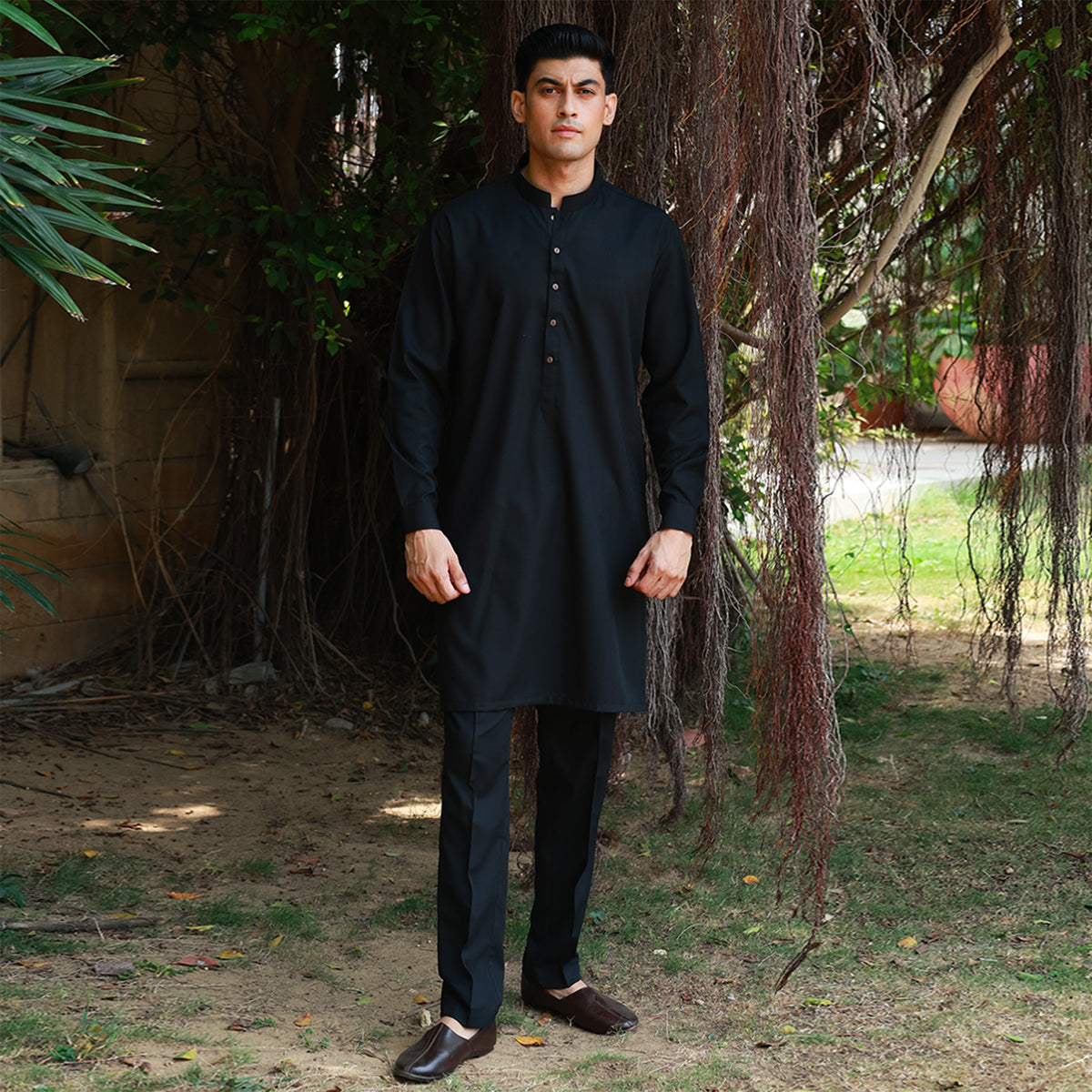 Slim Fit Black Band Collar Plain Suit