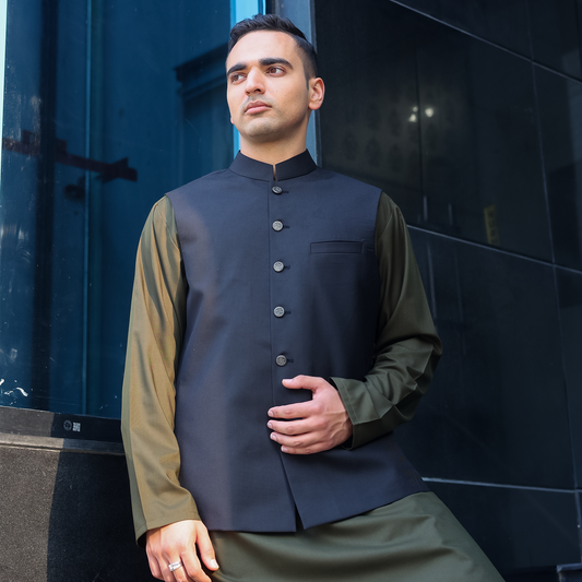 Suiting Dark Sapphire Traditional Waistcoat